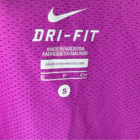 Nike Dri Fit Running tank top-Size small - Picture 5 of 7